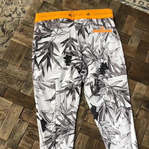 Adidas by Stella McCartney Yoga Clima Bamboo Leggings. Size XS - Picture 7 of 10